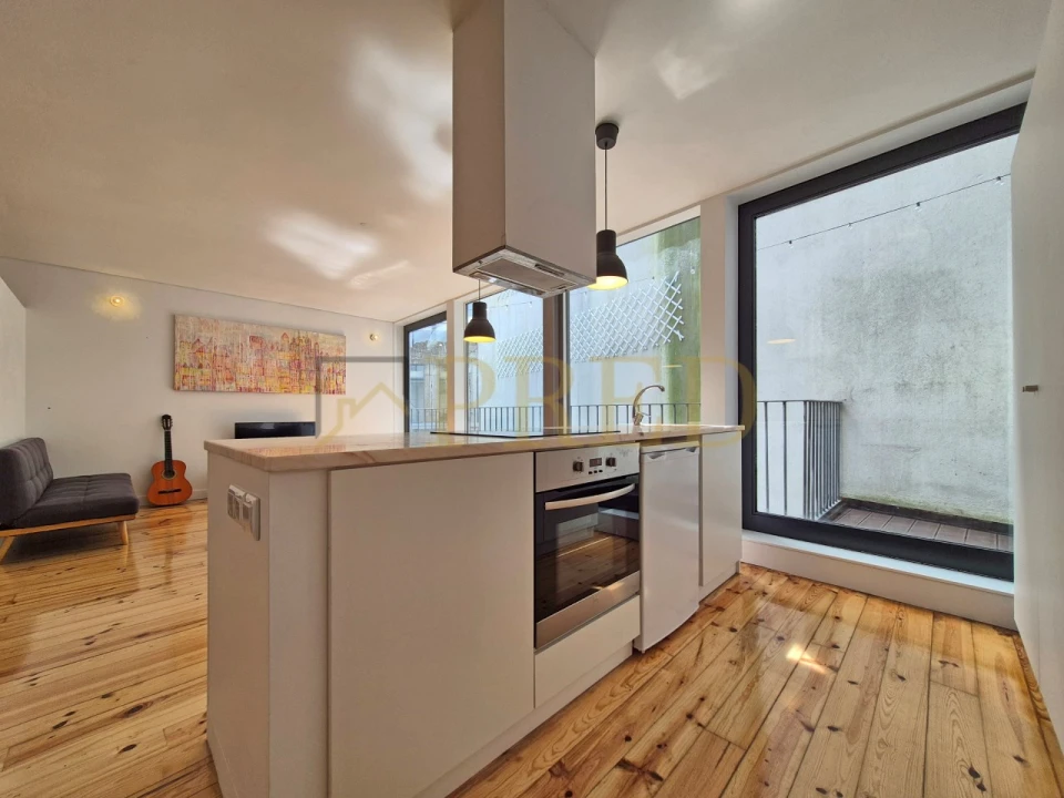 Apartamento T2 para Venda em Cedofeita, Santo Ildefonso, Sé, Miragaia, São Nicolau e Vitória Foto 7