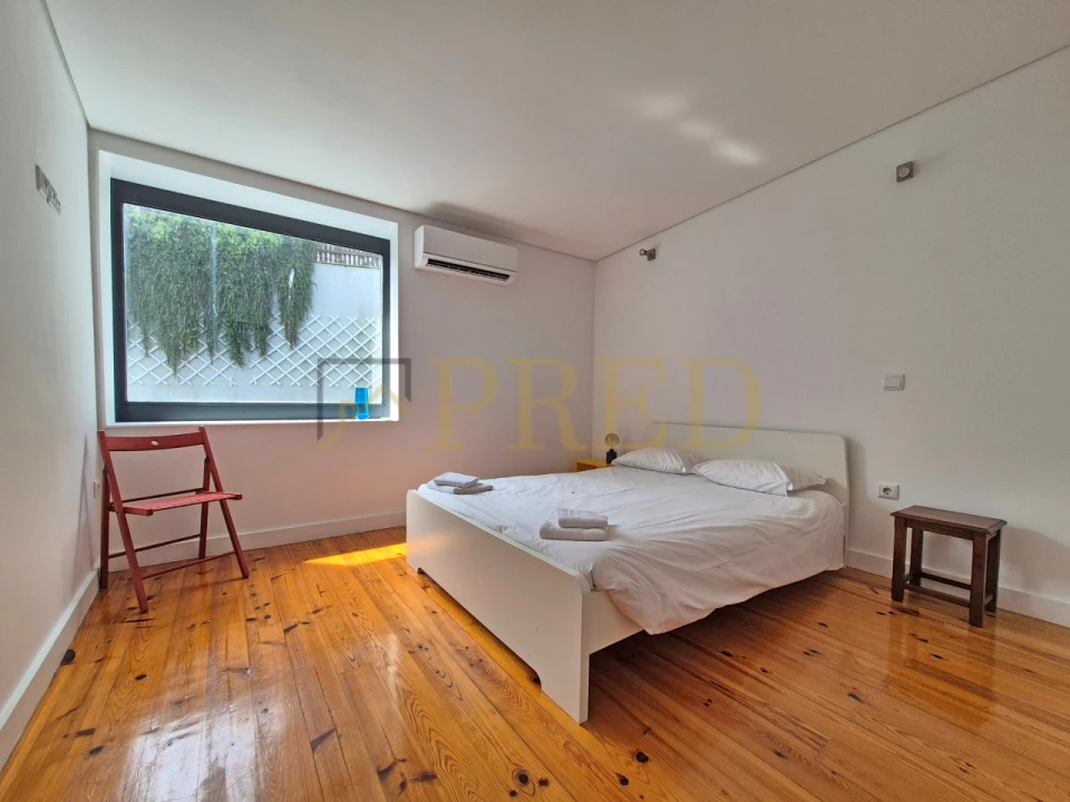 Apartamento T2 para Venda em Cedofeita, Santo Ildefonso, Sé, Miragaia, São Nicolau e Vitória Foto 24