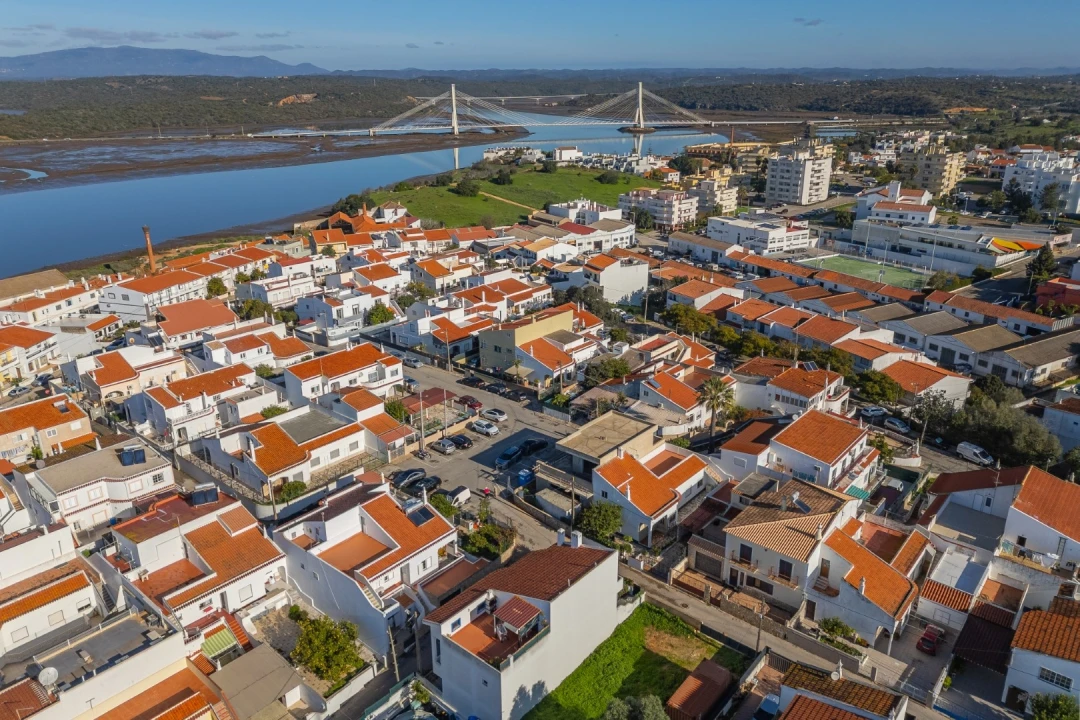 Moradia T3 para Venda em Estômbar e Parchal Foto 13