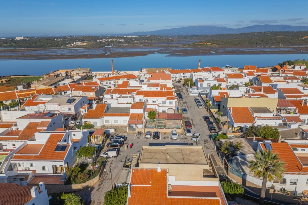 Moradia T3 para Venda em Estômbar e Parchal Foto 14