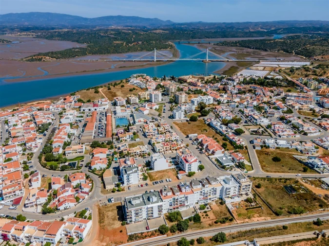 Moradia T3 para Venda em Estômbar e Parchal Foto 21