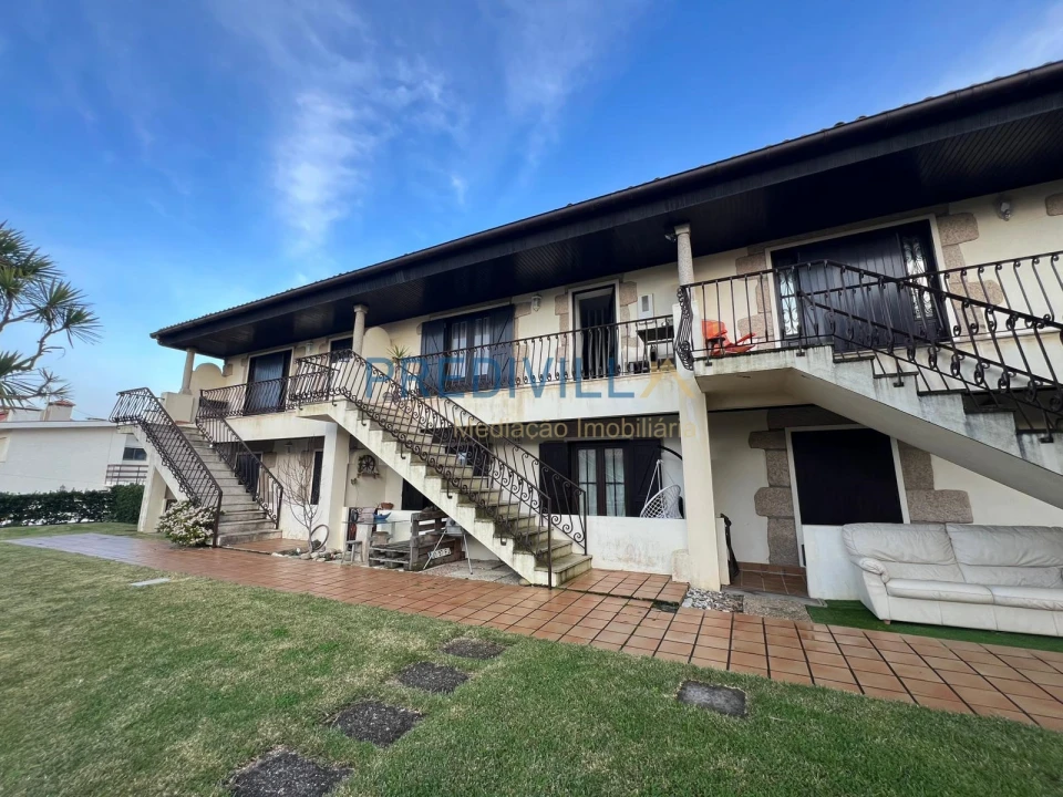 Moradia T3 para Venda em Mindelo Foto 31