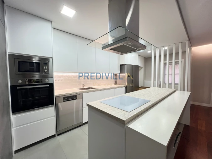 Moradia T3 para Venda em Mindelo Foto 5