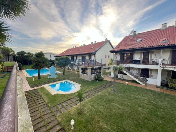 Moradia T3 para Venda em Mindelo Foto 26