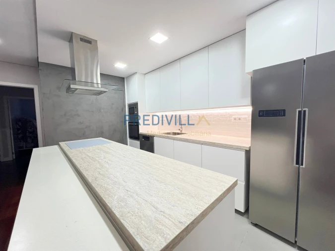 Moradia T3 para Venda em Mindelo Foto 6