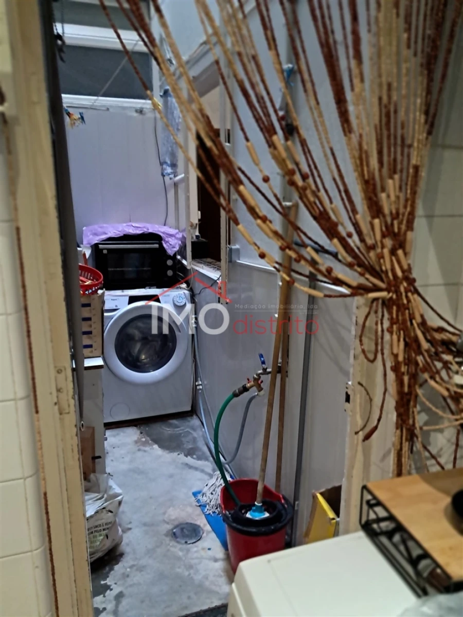 Apartamento T3 para Venda em Sé e São Lourenço Foto 13