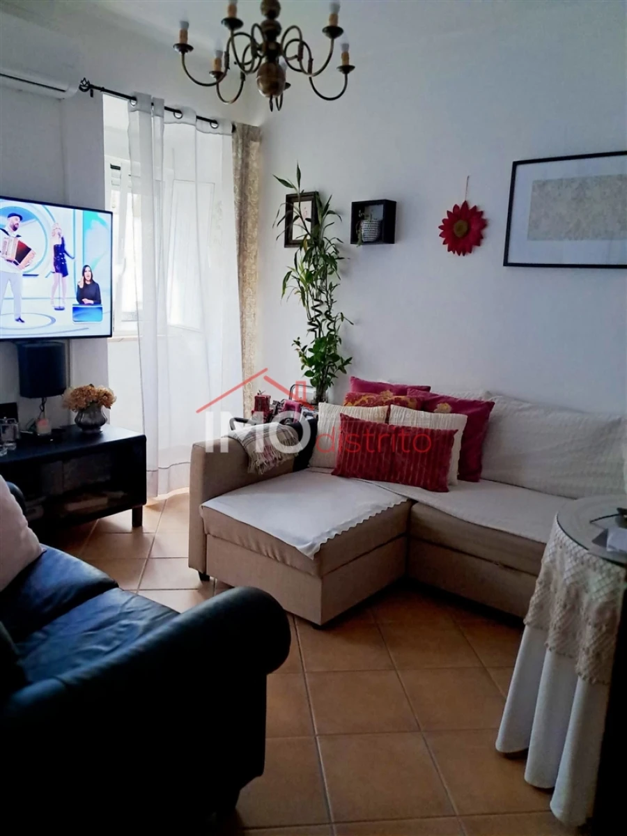 Apartamento T3 para Venda em Sé e São Lourenço Foto 3