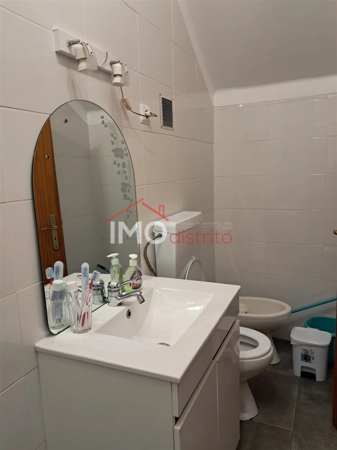 Apartamento T3 para Venda em Sé e São Lourenço Foto 17