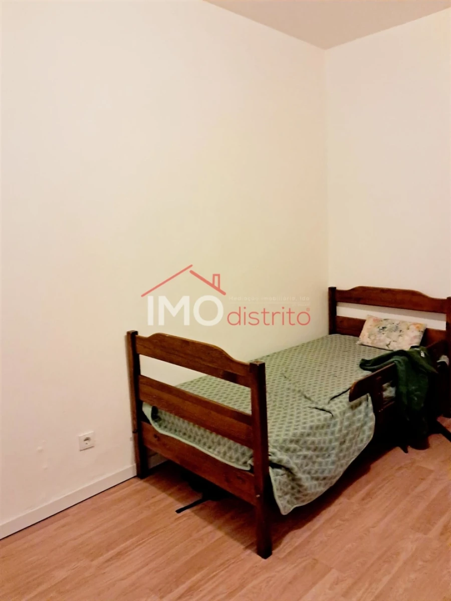 Apartamento T3 para Venda em Sé e São Lourenço Foto 7