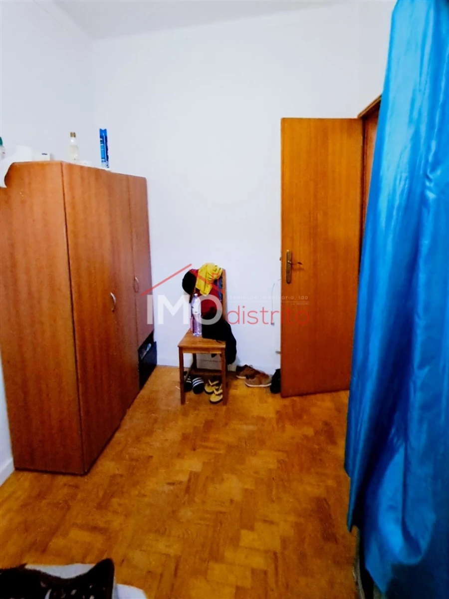 Apartamento T3 para Venda em Sé e São Lourenço Foto 5
