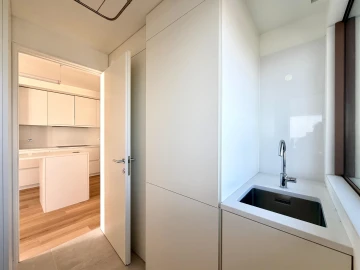 Apartamento T4 para Venda em Aldoar, Foz do Douro e Nevogilde
