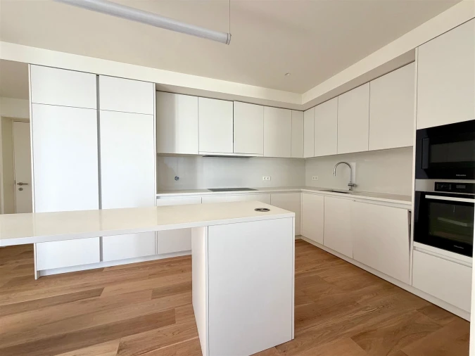 Apartamento T4 para Venda em Aldoar, Foz do Douro e Nevogilde Foto 12