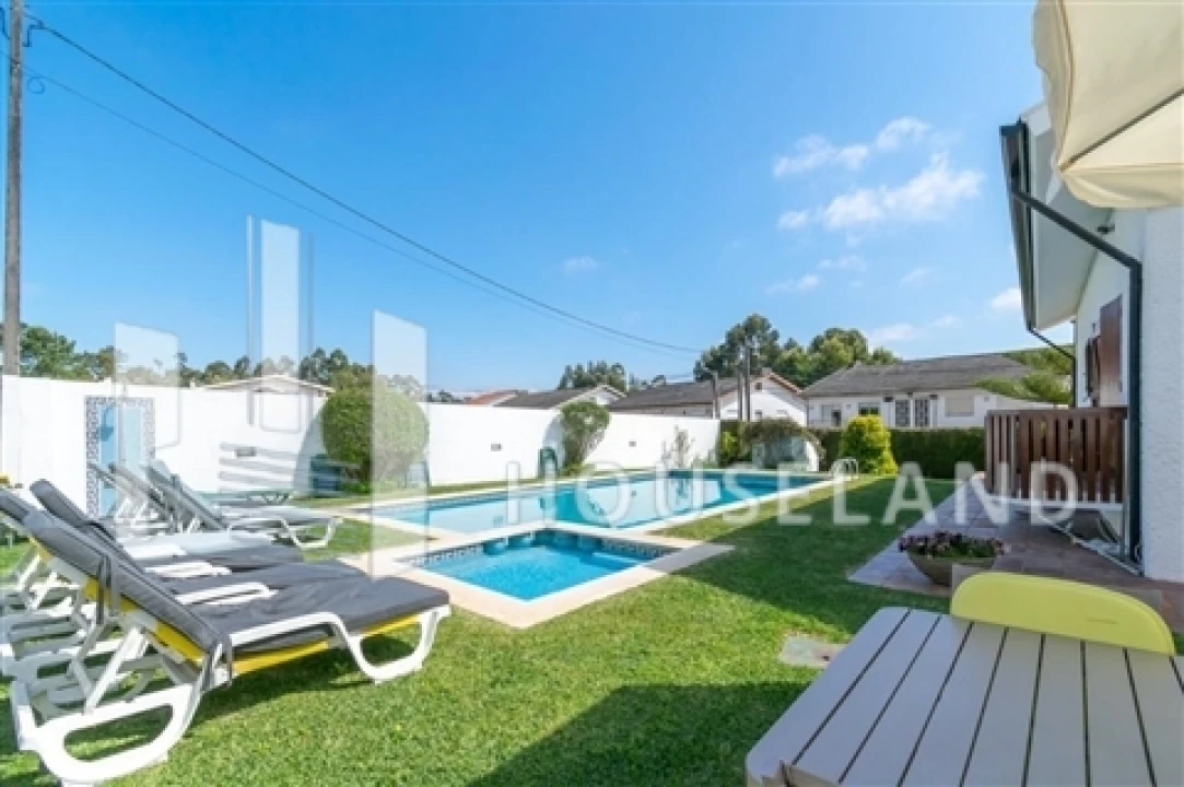 Moradia T4 para Venda em Anta e Guetim Foto 42