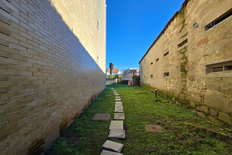 Apartamento T2 para Venda em Moreira Foto 40