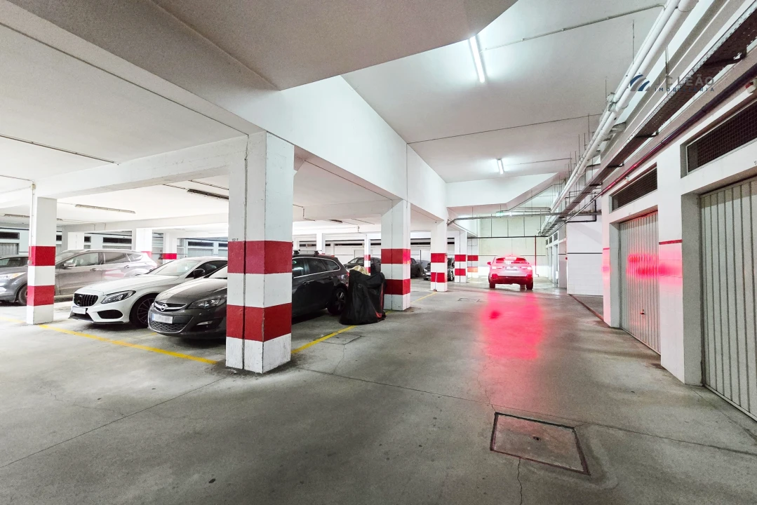 Apartamento T2 para Venda em Moreira Foto 28