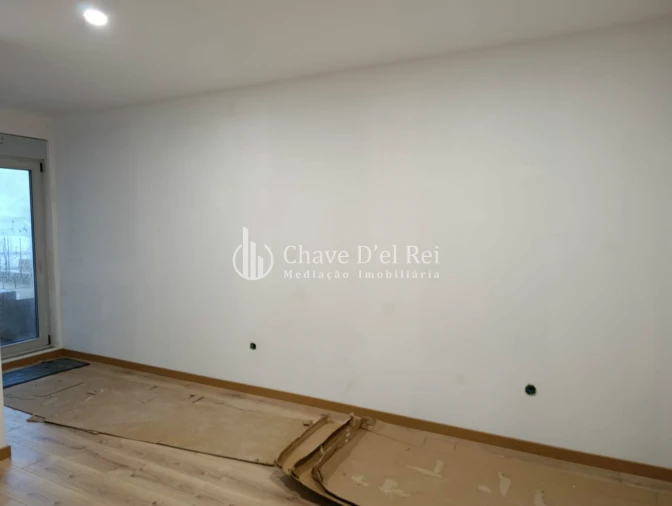 Apartamento T3 para Venda em Cavernães Foto 18