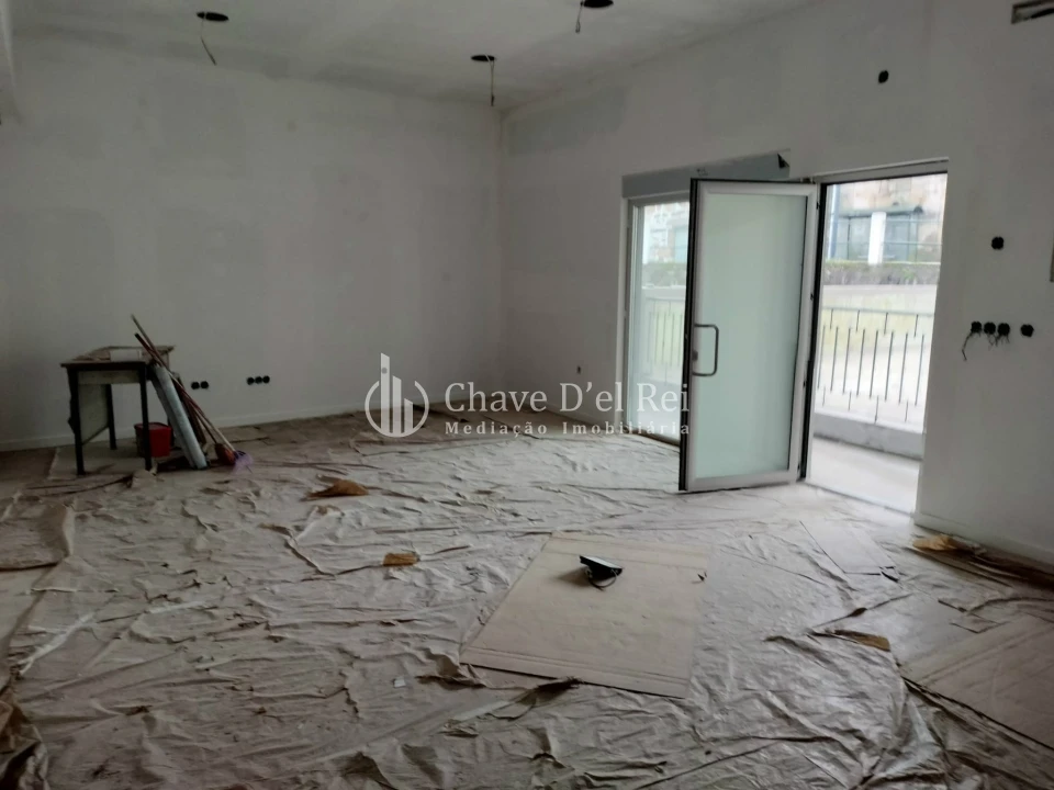 Apartamento T3 para Venda em Cavernães Foto 4