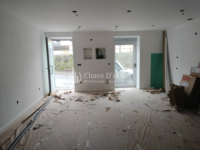 Apartamento T1 para Venda em Cavernães Foto 2