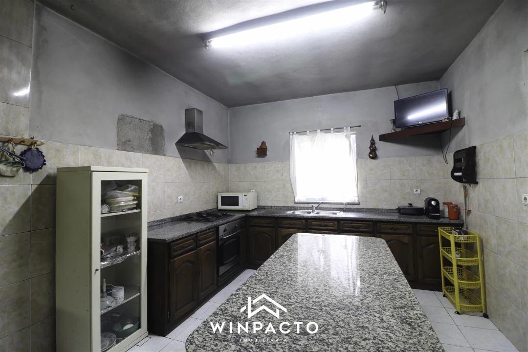 Moradia T3 para Venda em Oliveira do Conde Foto 21