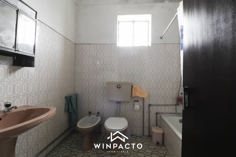 Moradia T3 para Venda em Oliveira do Conde Foto 17