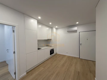 Apartamento T1 para Venda em Buarcos