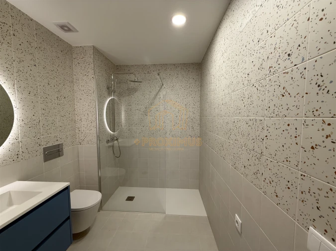 Apartamento T1 para Venda em Buarcos Foto 10