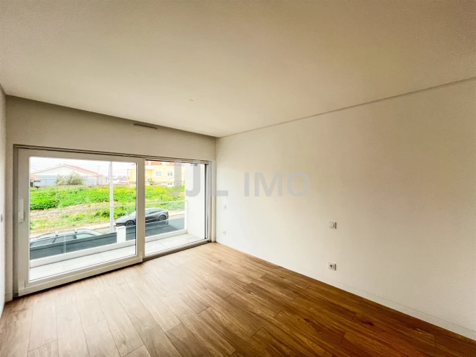 Moradia T3 para Venda em São Domingos de Rana Foto 27