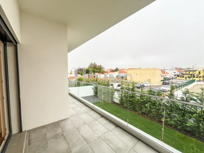 Moradia T3 para Venda em São Domingos de Rana Foto 18