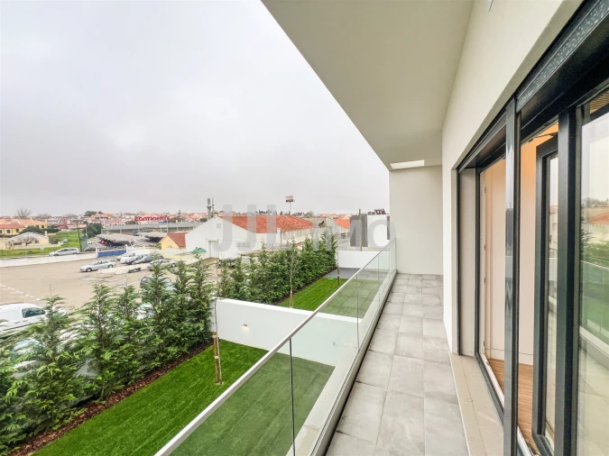 Moradia T3 para Venda em São Domingos de Rana Foto 23