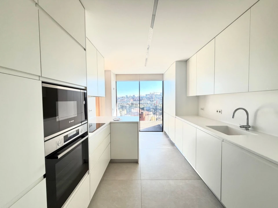 Apartamento T2 para Arrendamento em Santa Marinha e São Pedro da Afurada Foto 12