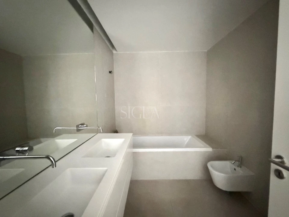 Apartamento T2 para Arrendamento em Santa Marinha e São Pedro da Afurada Foto 23