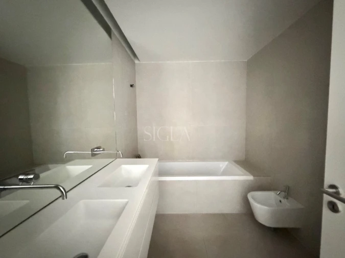 Apartamento T2 para Arrendamento em Santa Marinha e São Pedro da Afurada Foto 23