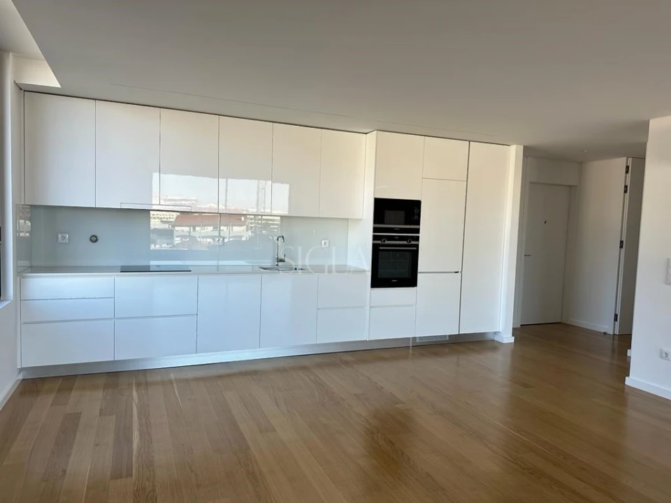 Apartamento T2 para Arrendamento em Canidelo Foto 7