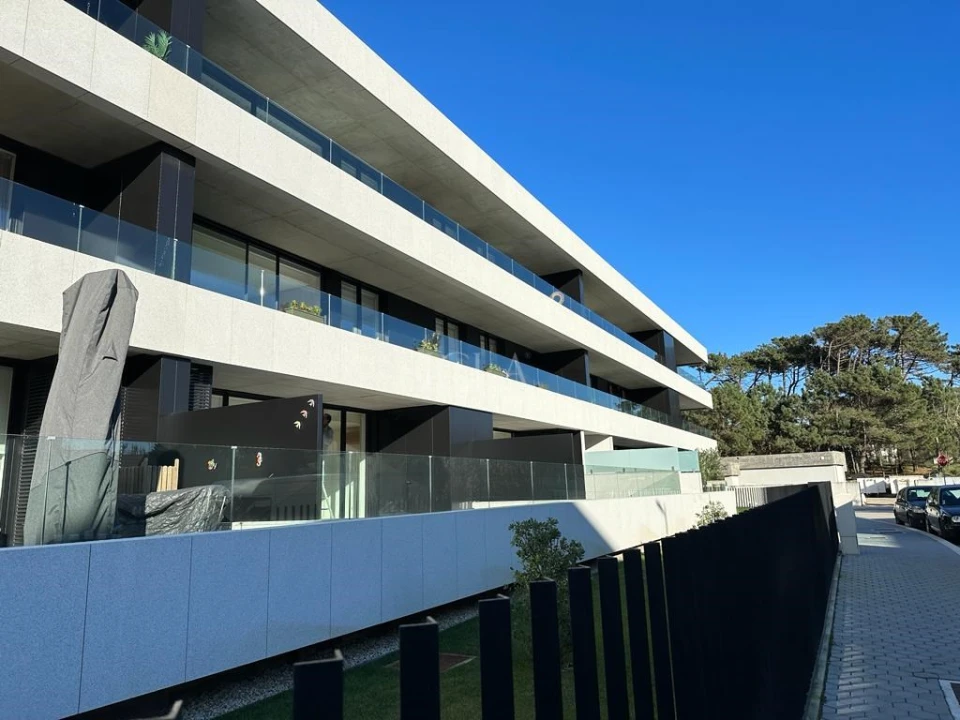 Apartamento T2 para Arrendamento em Canidelo Foto 15