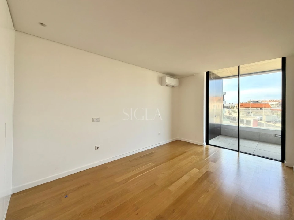 Apartamento T2 para Arrendamento em Canidelo Foto 8