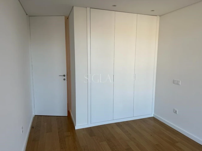 Apartamento T2 para Arrendamento em Canidelo Foto 10