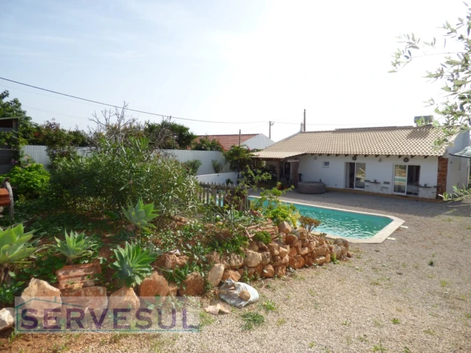 Moradia T3 para Venda em São Bartolomeu de Messines Foto 1