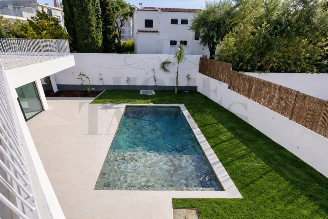 Moradia T4 para Venda em Sesimbra (Castelo) Foto 11