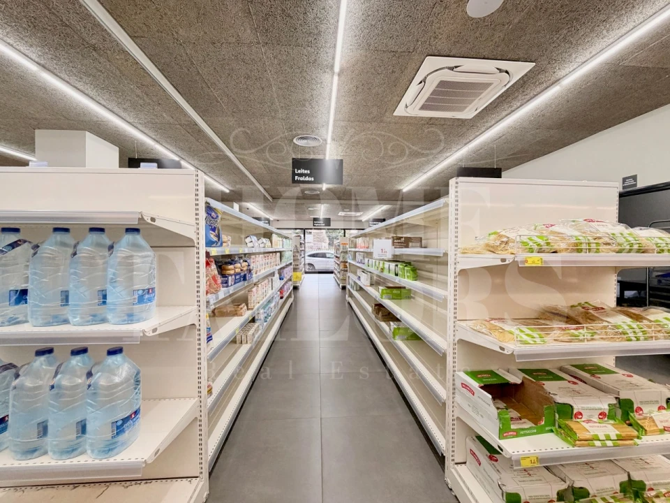 Loja para Venda em Rio de Moinhos Foto 2