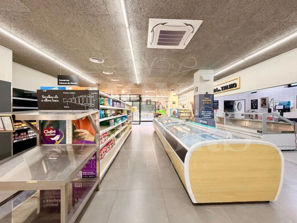 Loja para Venda em Rio de Moinhos Foto 14