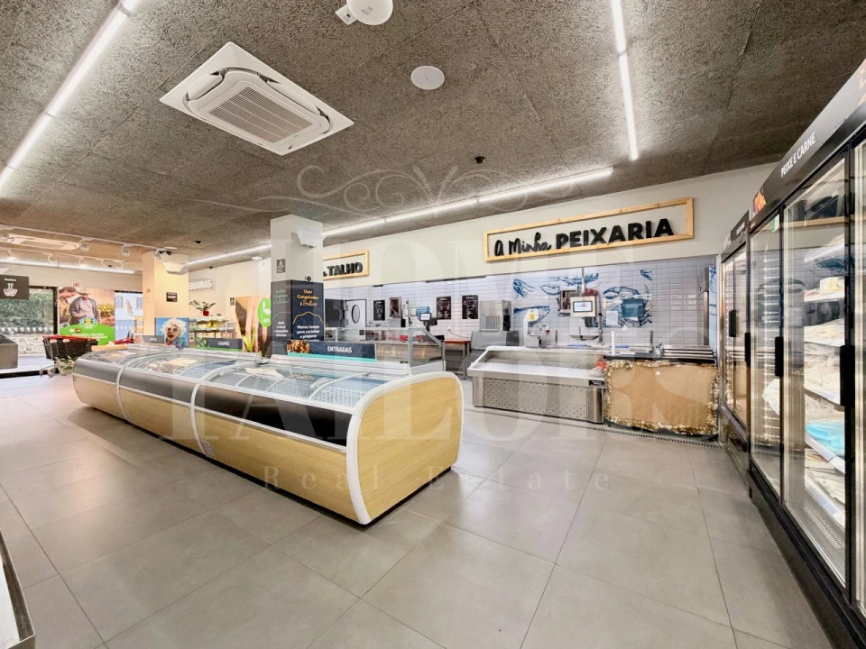 Loja para Venda em Rio de Moinhos Foto 20