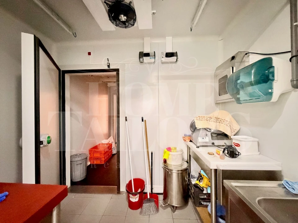 Loja para Venda em Rio de Moinhos Foto 22