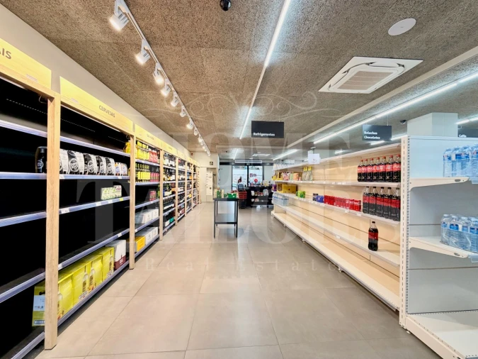 Loja para Venda em Rio de Moinhos Foto 1