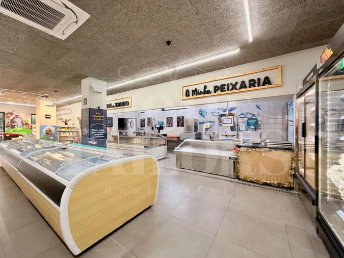 Loja para Venda em Rio de Moinhos Foto 16