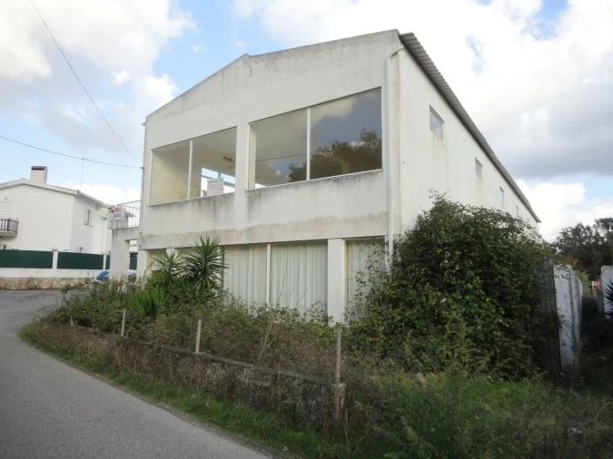 Armazém para Venda em Salir de Matos Foto 4