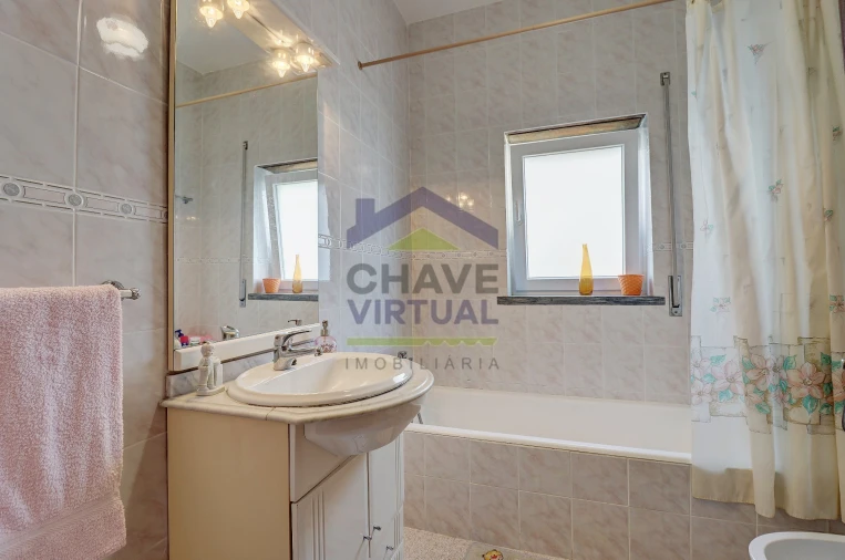 Moradia T3 para Venda em Santa Catarina Foto 15