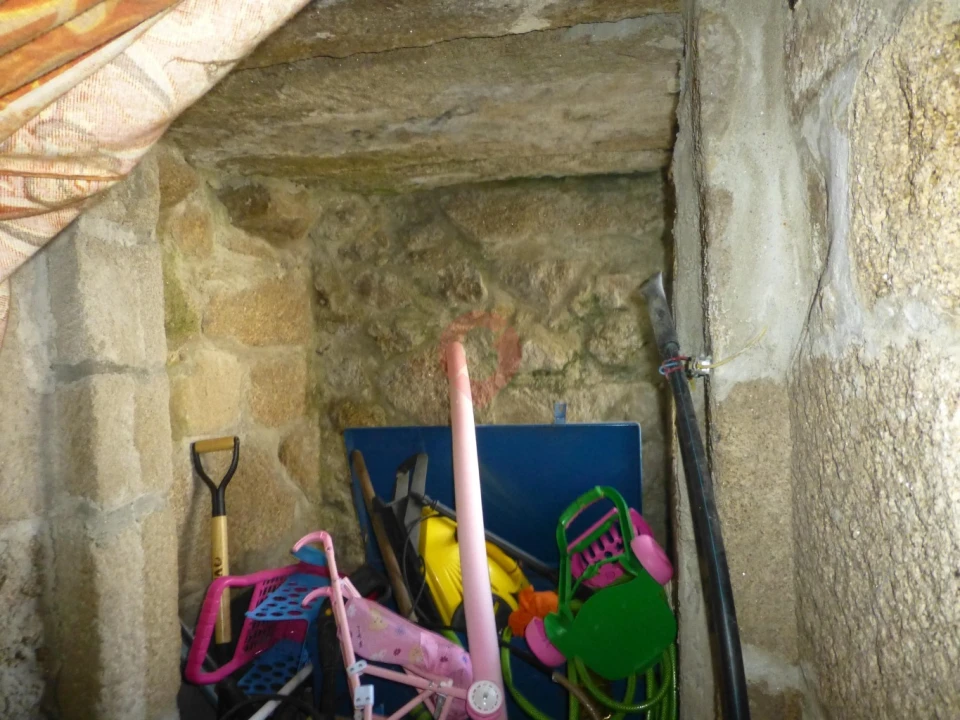 Moradia T2 para Venda em Messegães, Valadares e Sá Foto 8