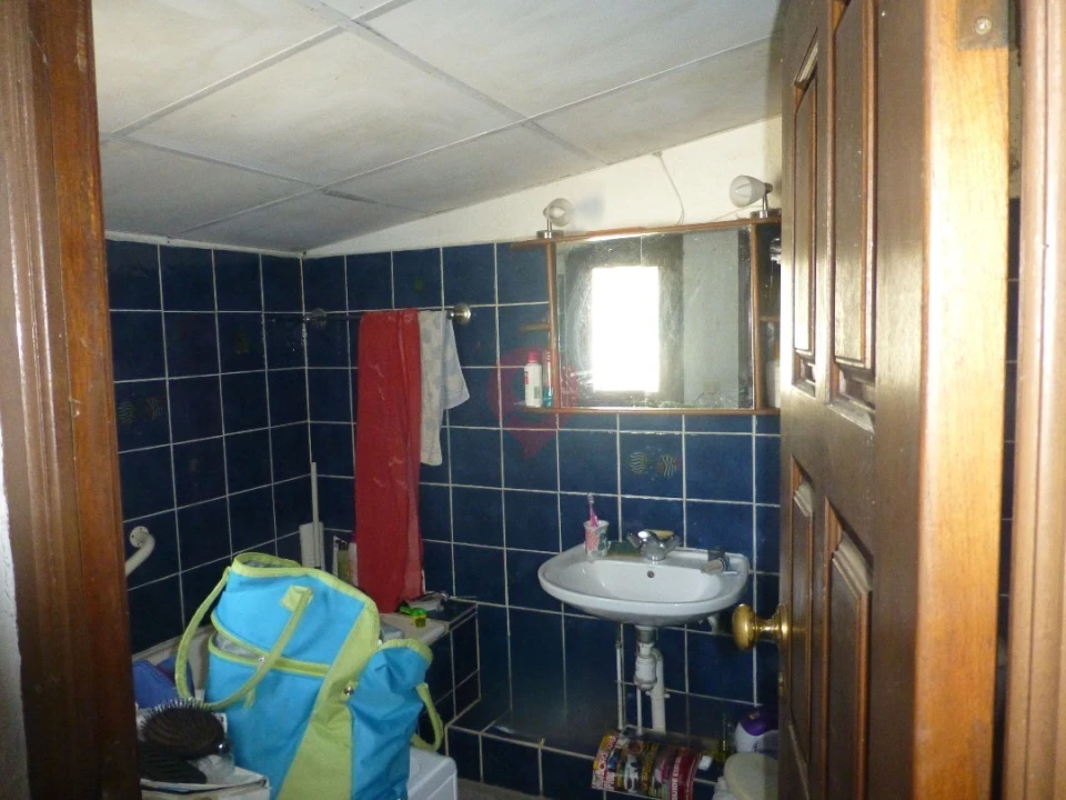 Moradia T2 para Venda em Messegães, Valadares e Sá Foto 5