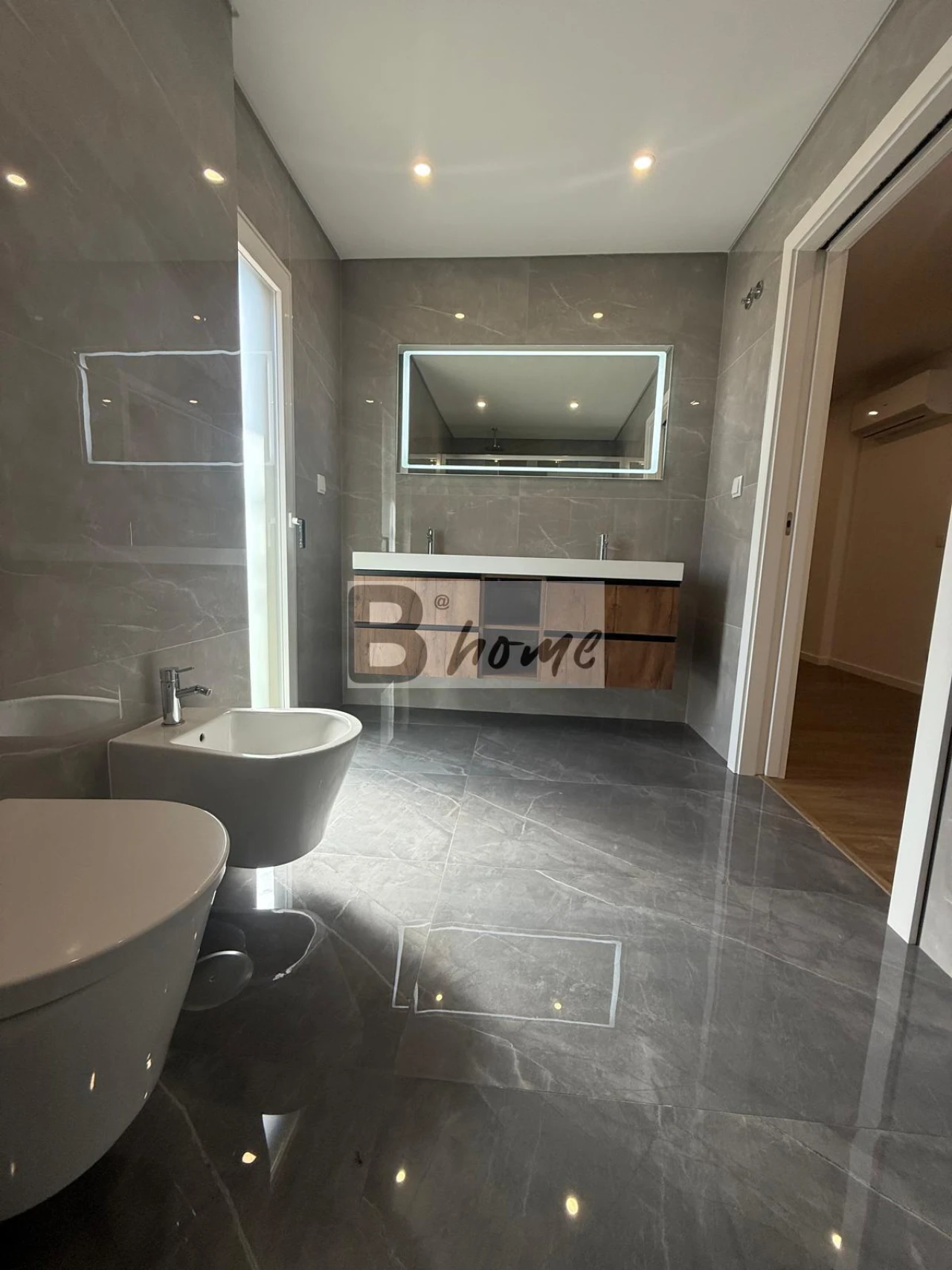 Apartamento T2 para Venda em Charneca de Caparica e Sobreda Foto 15