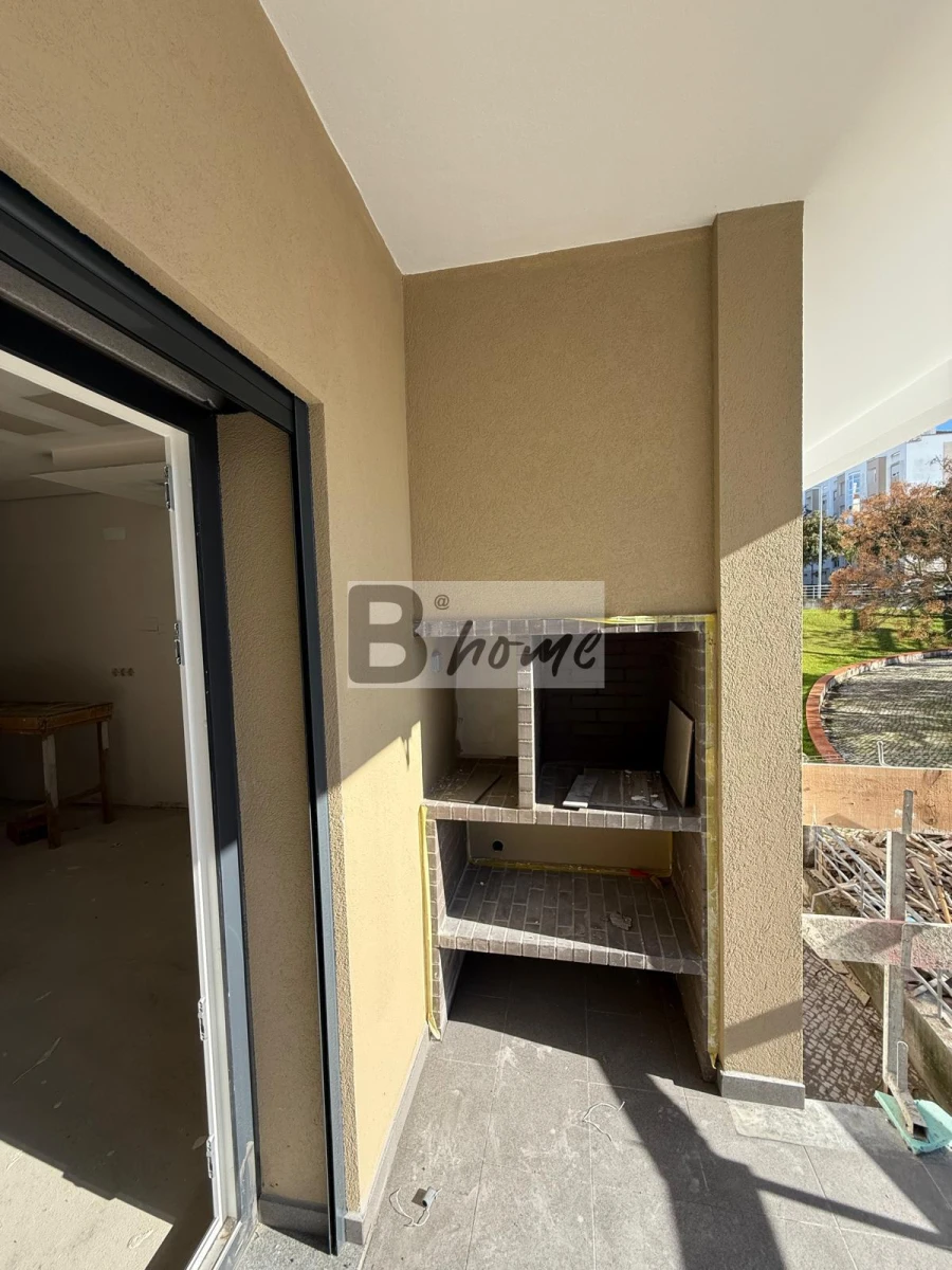 Apartamento T2 para Venda em Charneca de Caparica e Sobreda Foto 12